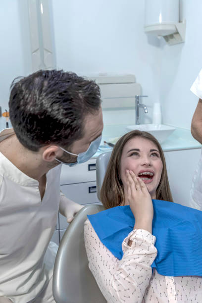 Best Broken Tooth Emergency  in Laguna Woods, CA